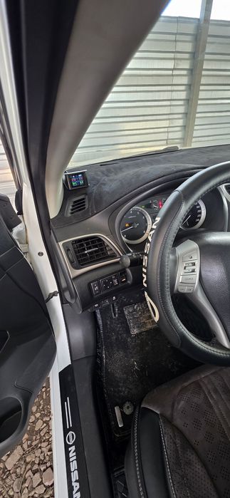 Продам машину Nissan sentra  2014