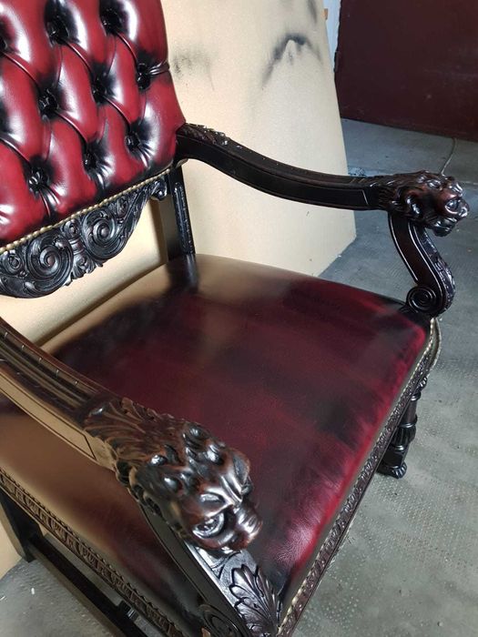 Jilt antic,recent restaurat!