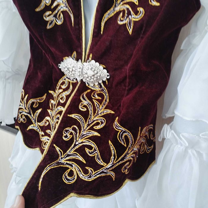 Продам детское платья