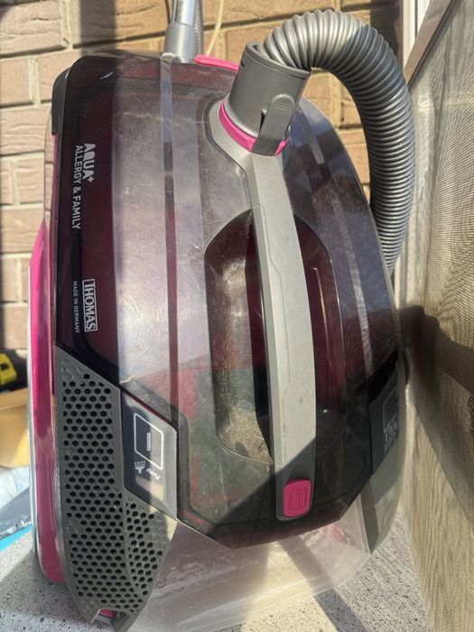 Продам моющий пылесос