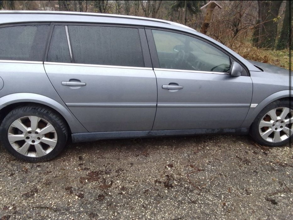 Opel Vectra C Опел Вектра Ц 1.9 cdti на части ВСИЧКО ПО 20 - 30 ЕВРО