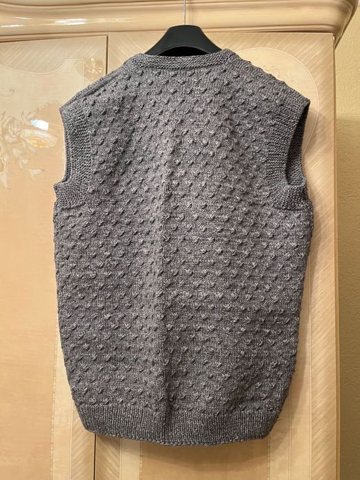 НОВ! Вълнен елек