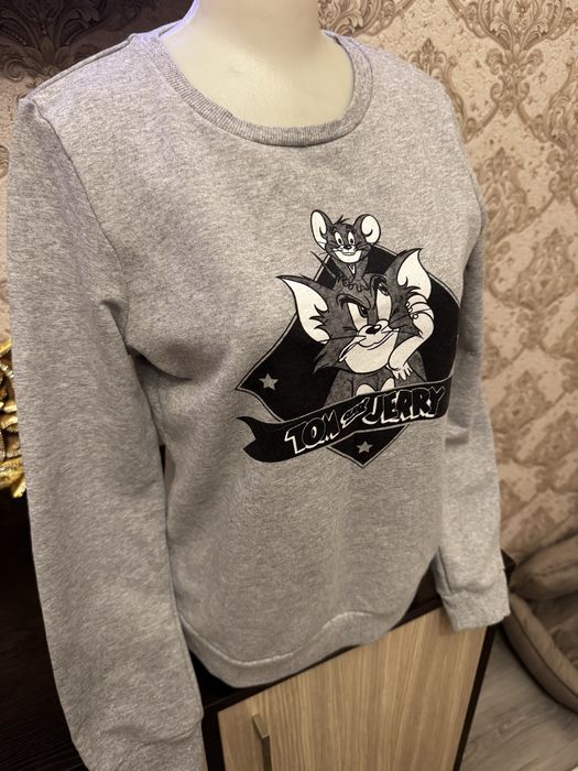 Свитшот новый Турецкий