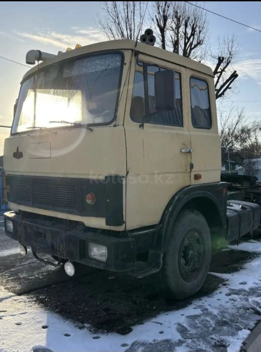 МАЗ грузовой автомобиль