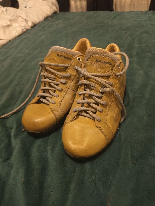 Pantofi sport Lowa piele naturala Nr 39,5