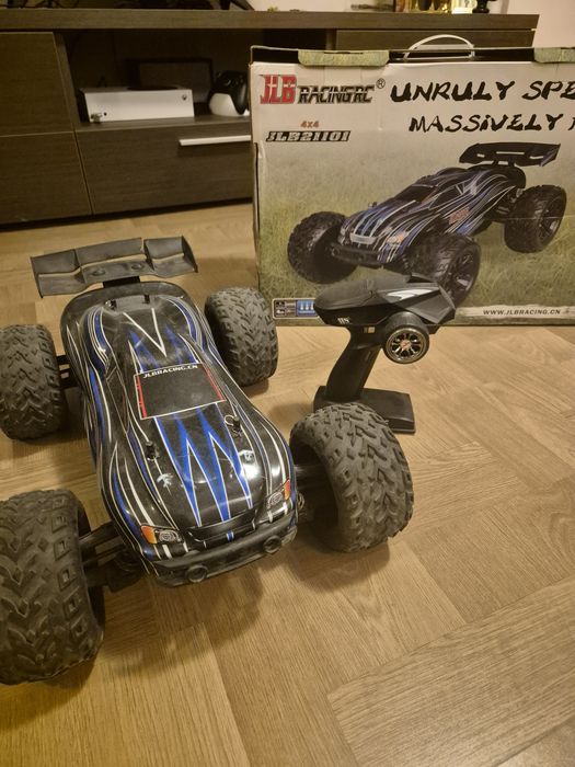 Masinuta cu telecomanda JBL Cheetah