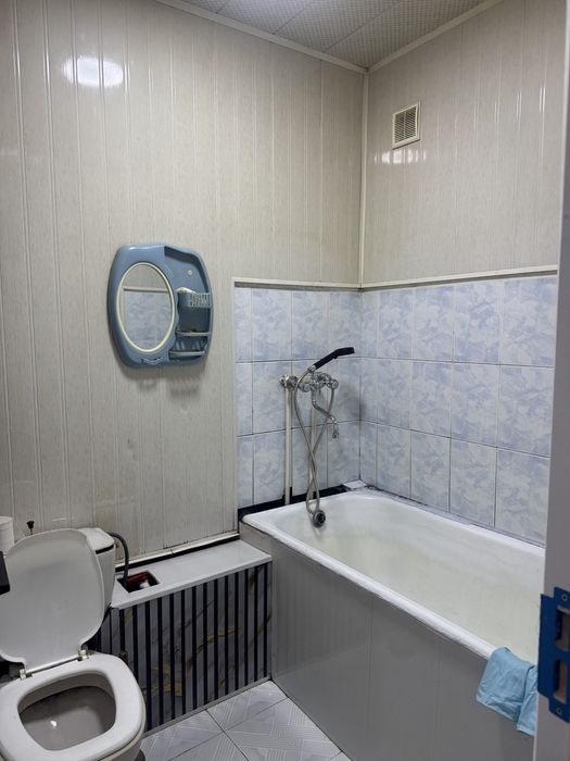 Chirchiq 8-mikr 2 xonali kvartira 56m² remont bilan