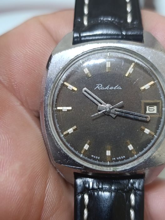 Ceas mecanic Raketa