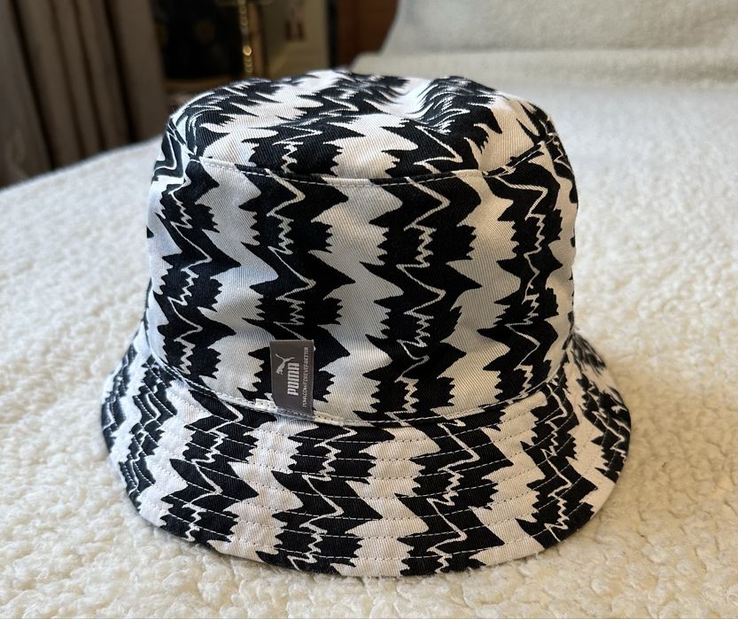 Adidas.Hugo.Nike,Ed Hardy-Ferrari-Puma-Kangol.Colmar,Carhartt