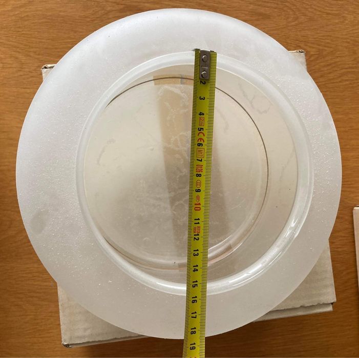 Стъкло за плафон