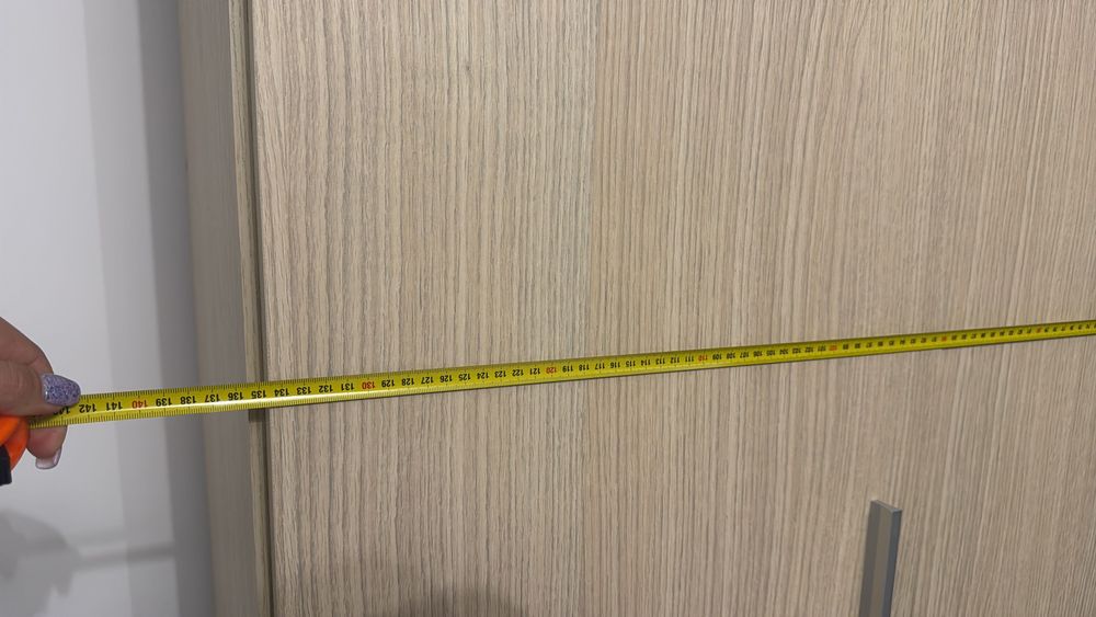 Dulapul pentru haine 135*200*50