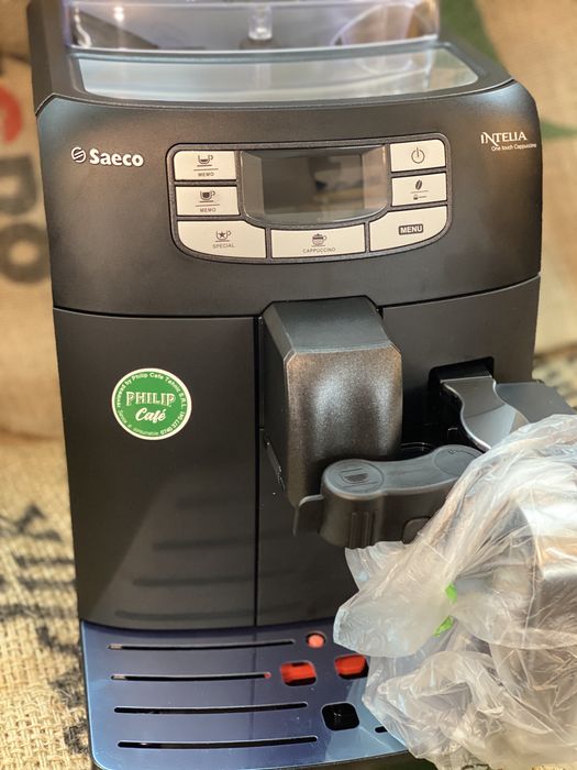 Saeco Intelia capucino 1400lei revizionat