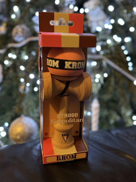 Krom Strogo Neapolitan