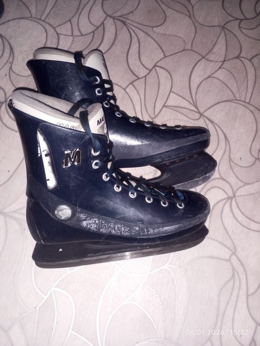 Продам коньки р41