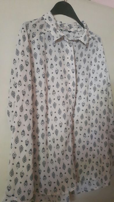Продавам дамска риза