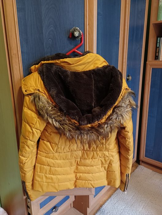 Дамско зимно яке Зара