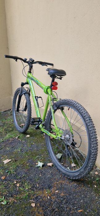 Vând bicicletă ARKUS
