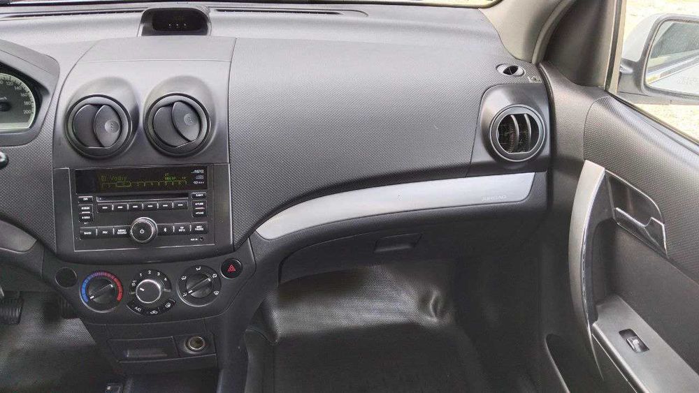 Нексия-3 белий 2018 механика