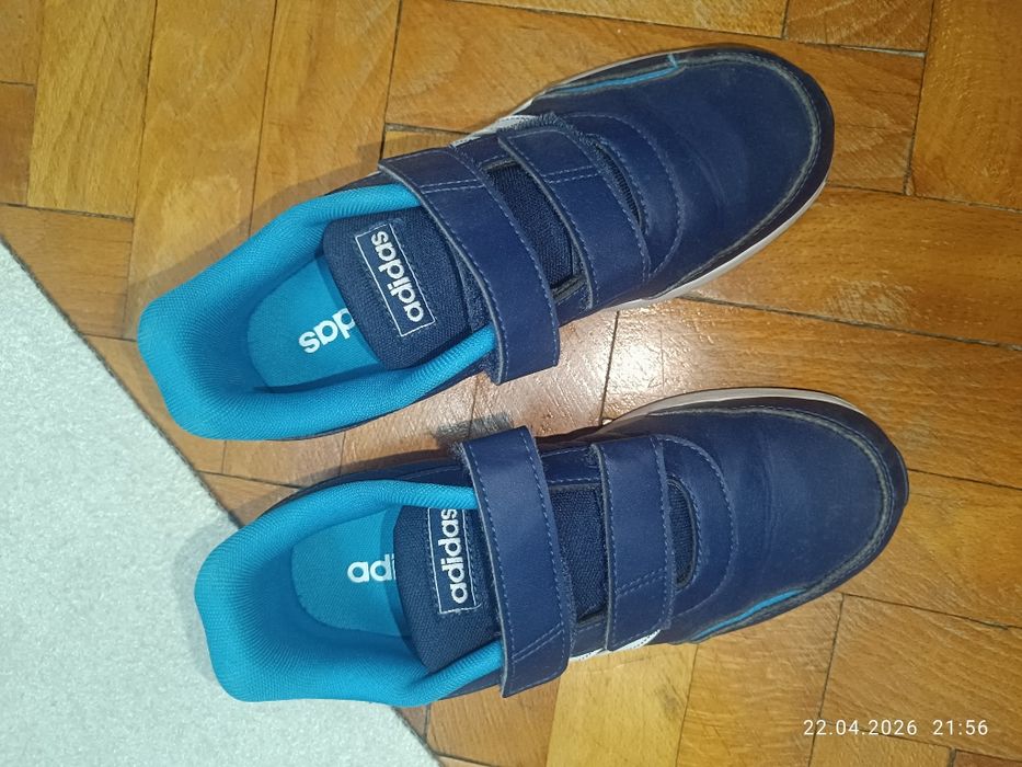 Adidas маратонки