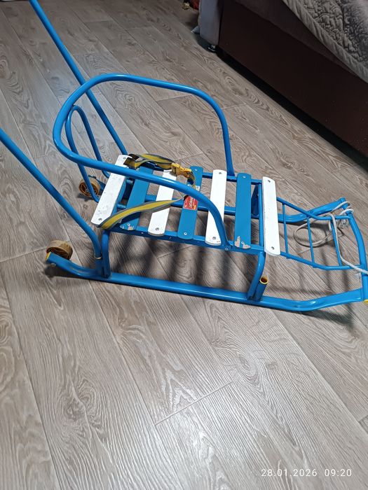 Продам детские санки