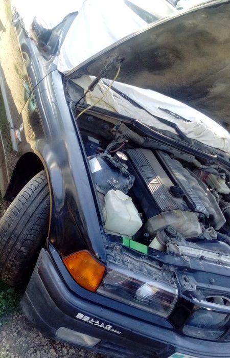 Прoдам БМВ 328 i,авто запуск,климат,Автомат все опции.Возм РАССРОЧКА