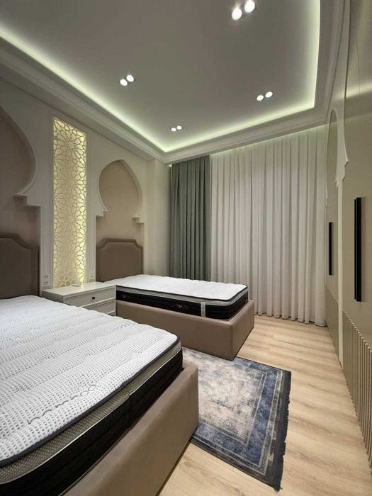 СРОЧНО  2-ком кв Яккассарайский около Братские/ Ракят / у.Бобура