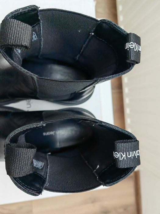 Ghete fete Calvin Klein