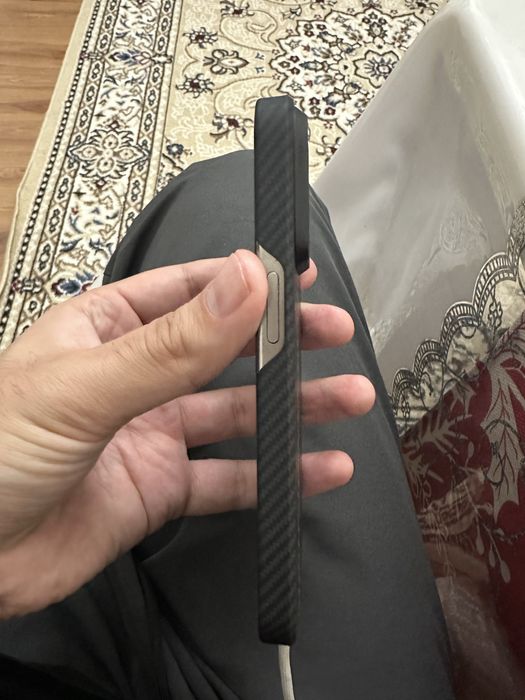 Чехол на 15 pro PITAKA