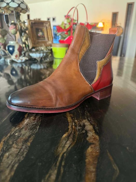 Предлагам страхотни боти от естествена кожа, като нови