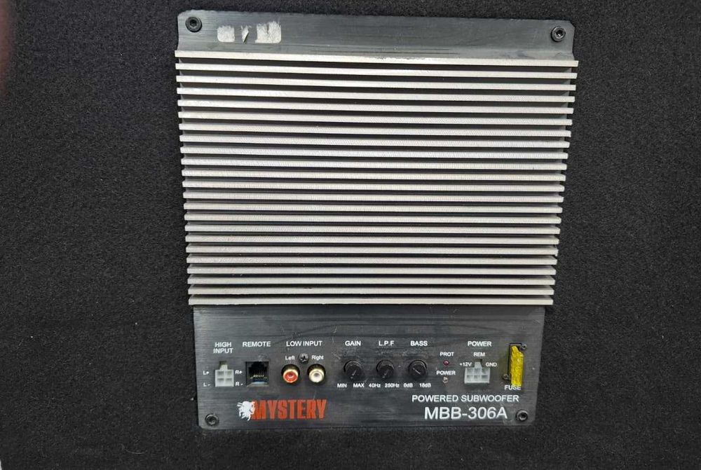 Продам Сабвуфер Mystery MBB-306A