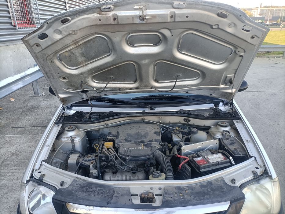 Dacia Logan , 1.4  benzină , an 2007, accept diverse schimburi