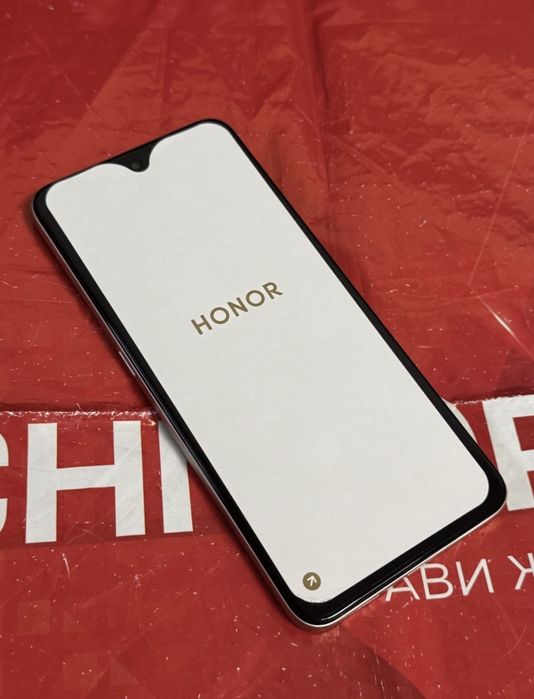 ЧИСТО НОВ 256GB Honor X7d Гаранция Технополис 2027г. Desert Gold