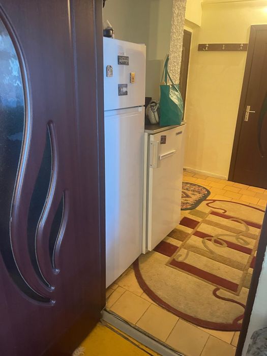 VÂND GARSONIERĂ 48 MP, VEDERE SUPERBĂ, POZIȚIE ULTRACENTRALĂ, deasupra BCR, Termop. - Centr. pe gaz, Comănești, Jud. Bacău, Preț 36.500 €, Negociabil!
