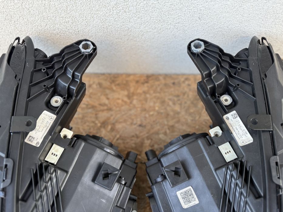 SET Far stanga dreapta Mercedes CLS W257 Full LED MULTIBEAM Originale