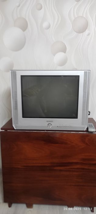 Цветной телевизор SAMSUNG.В отличном рабочем состоянии.