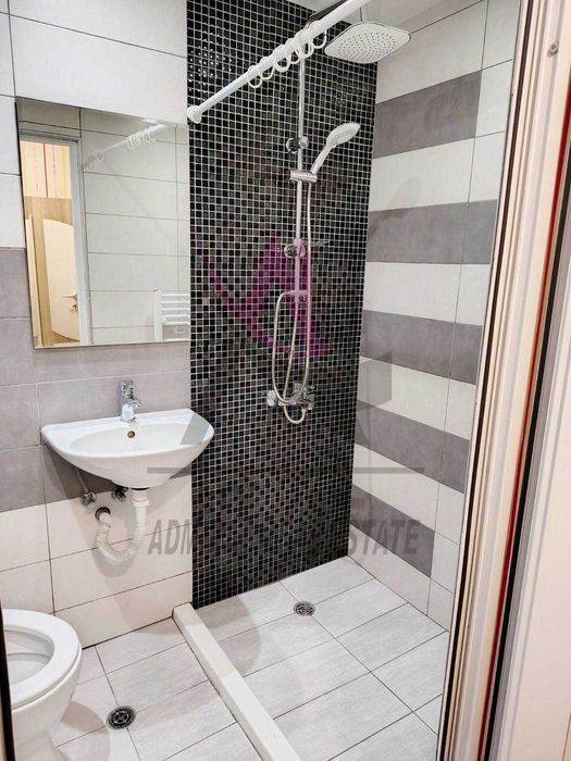 Дава се под наем Тристаен апартамент в Варна, Аспарухово - 65 кв.м за 428.91 € - Снимка #3