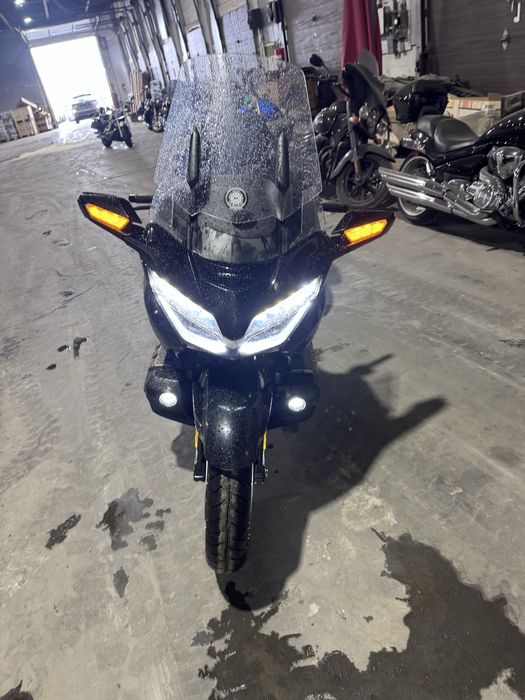 Honda Gold Wing Tour BOMBA