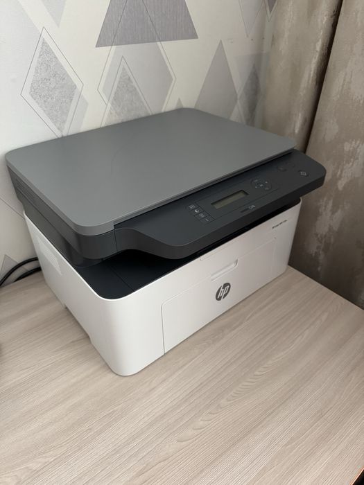 Принтер HP Laser MFP 135a
