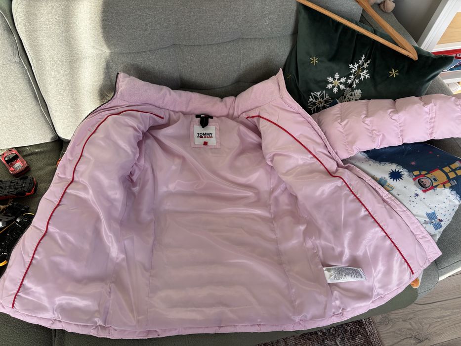 Пухено яке Tommy Jeans розово М размер