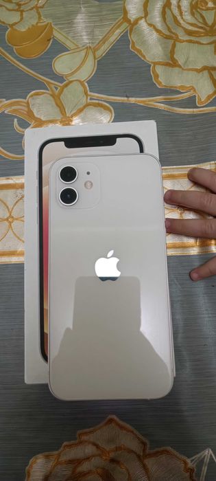 iPhone 12 Sotiladi 128 gb