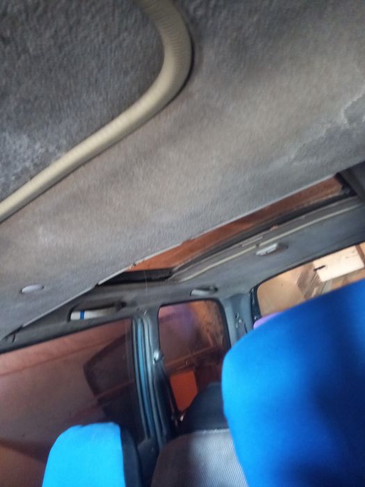 Nissan serena 1992г.