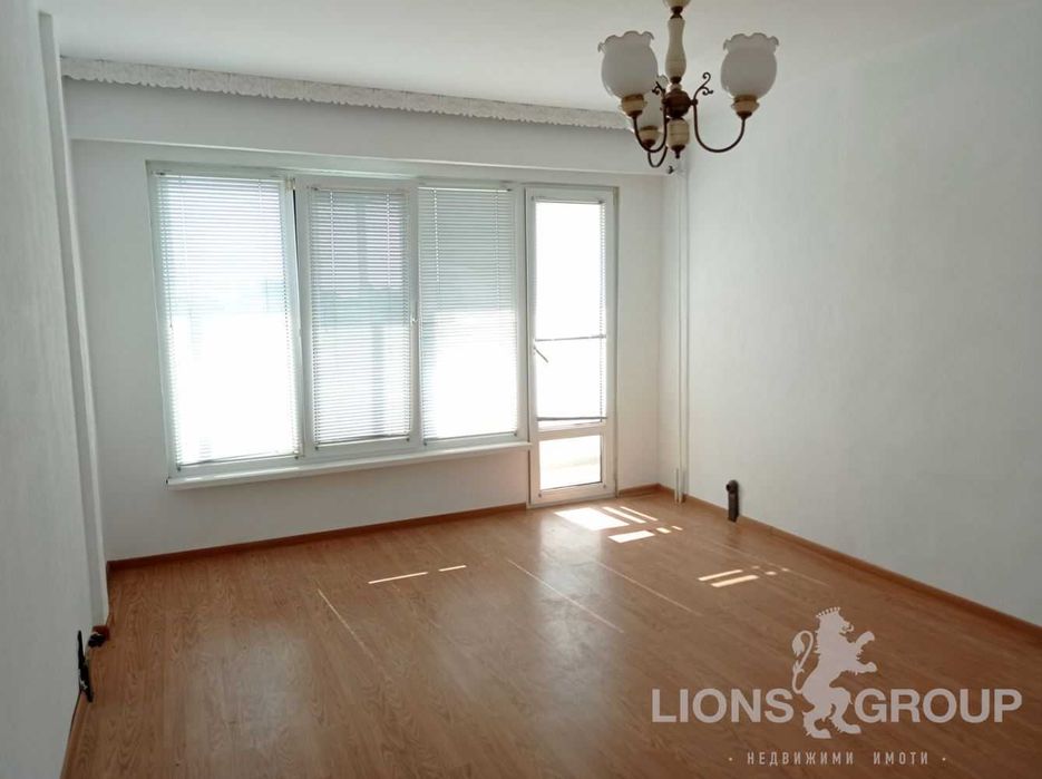 Продава се Тристаен апартамент в Варна, Владислав Варненчик - 70 кв.м за 1339 €/кв.м - Снимка #4