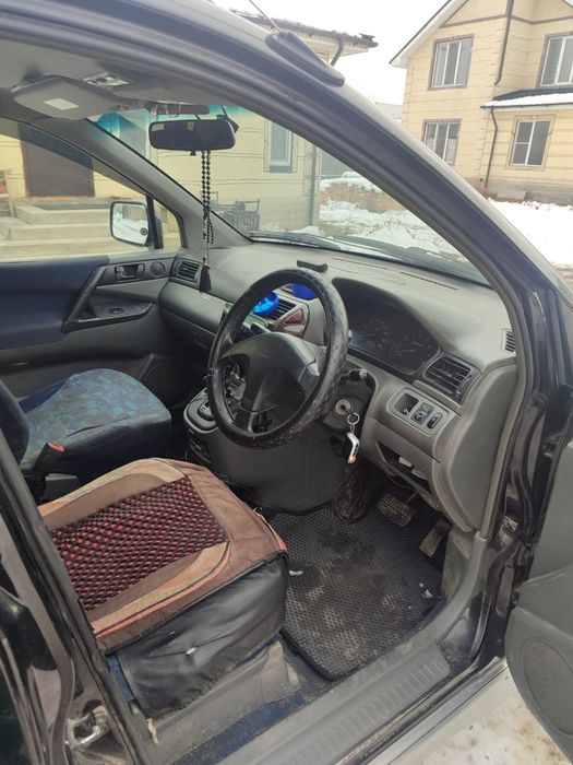 Продам mitsubishi RVR 1998 г