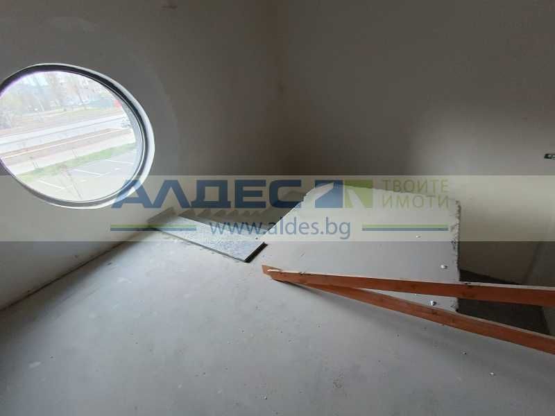 Дава се под наем Магазин в София, Люлин 10 - 1115 кв.м за 10704 € - Снимка #3