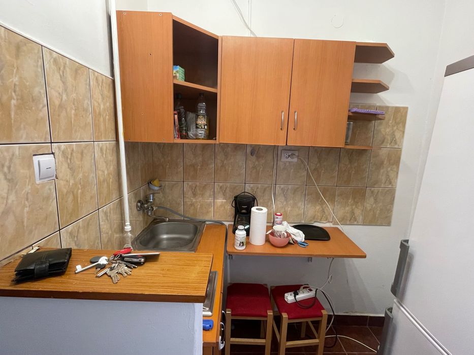 Garsoniera de vanzare urgent