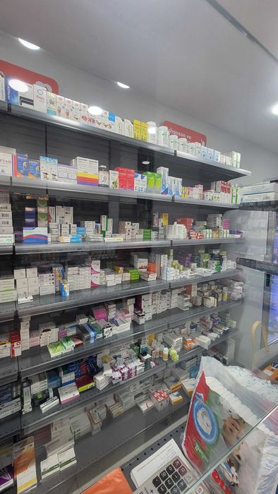 Dorixonalar uchun savdo stellajlari | Торговые стеллажи для аптеки