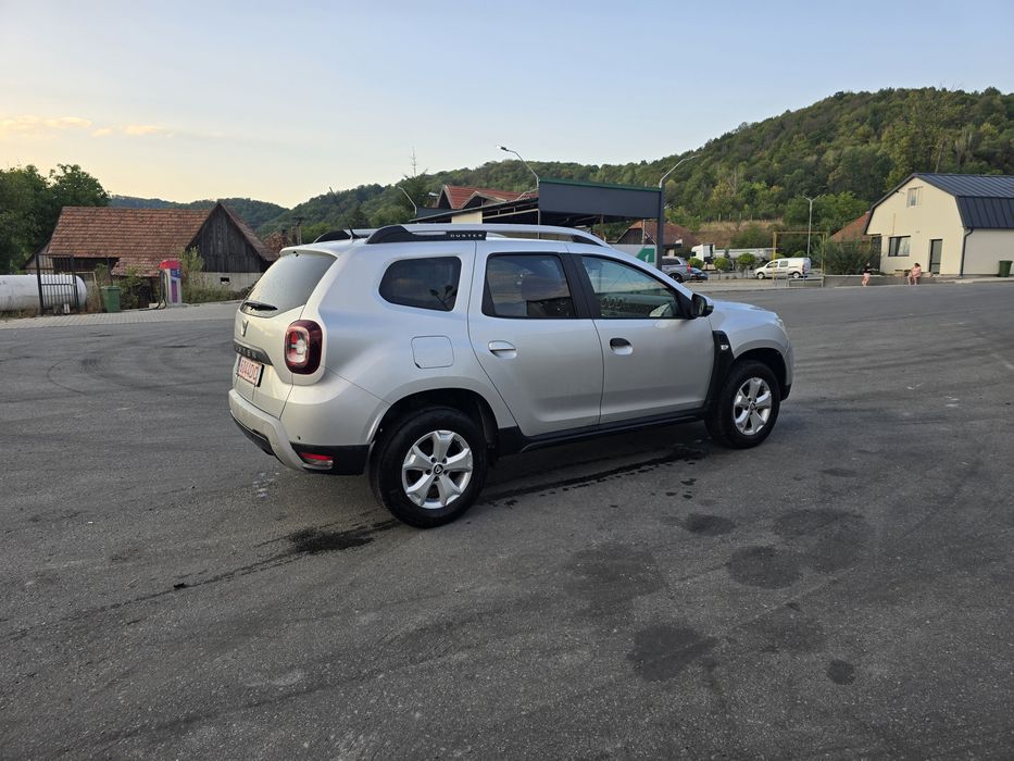 Vand dacia duster automat diesel