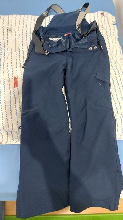 Vând pantaloni ski pentru baieti