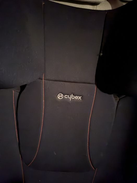 Автокресло Cybex