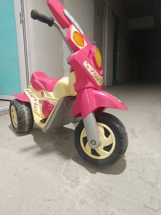 Motocicleta electrica pentru copii